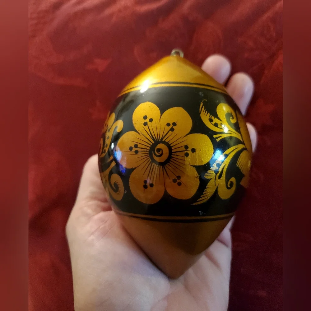 Vntg Russian "Khokhloma" Wooden, Hand Painted Christmas Ornaments, 8 Blk/Gold - Picture 8 of 16